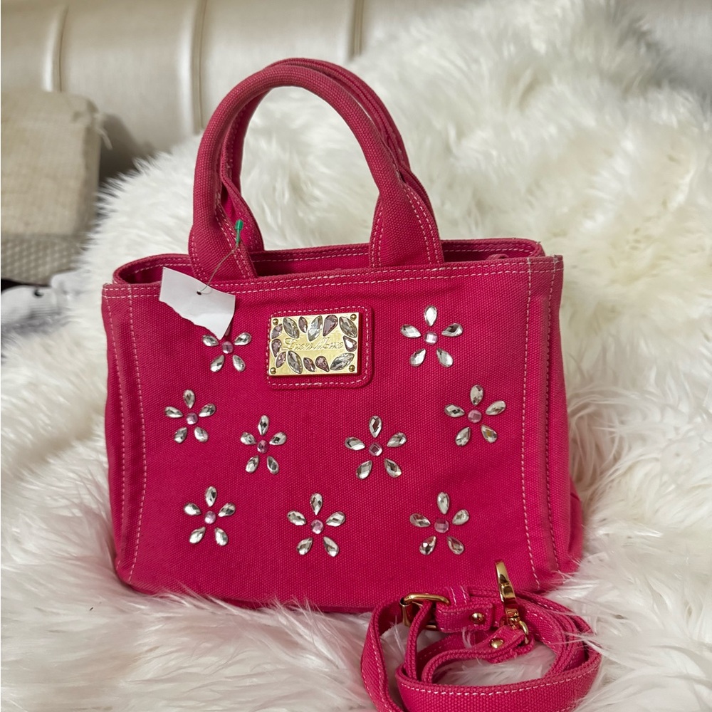 Pink tote